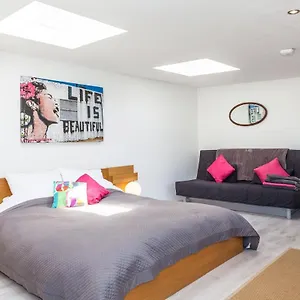 The Luxury Garden Guest house